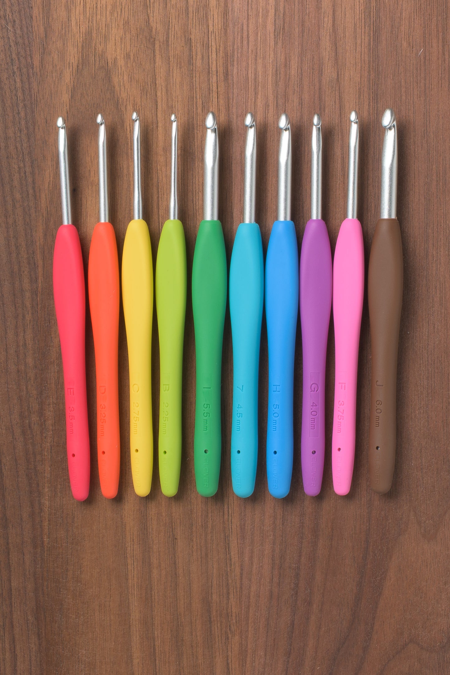 Clover Amour Crochet Hook Set
