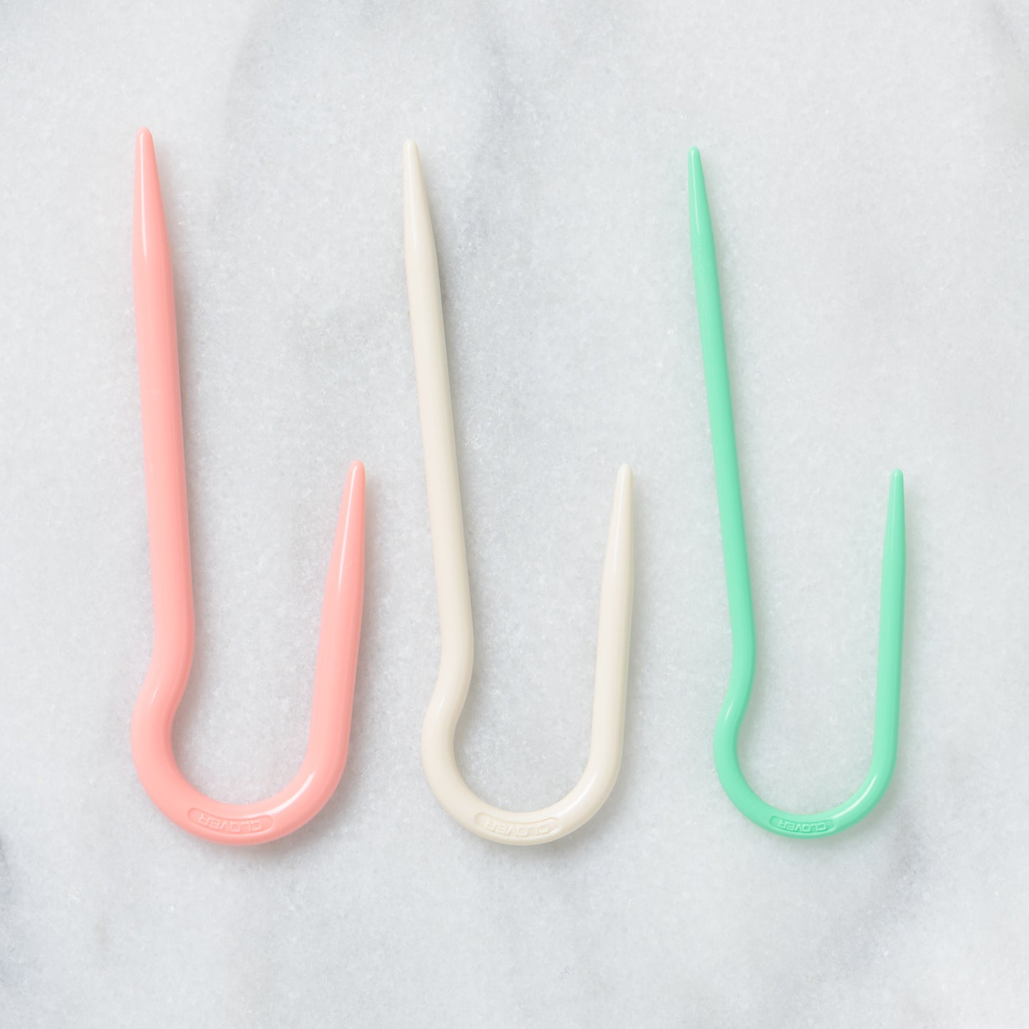 Clover Cable Stitch Holders "U" Shaped (Bag of 3)