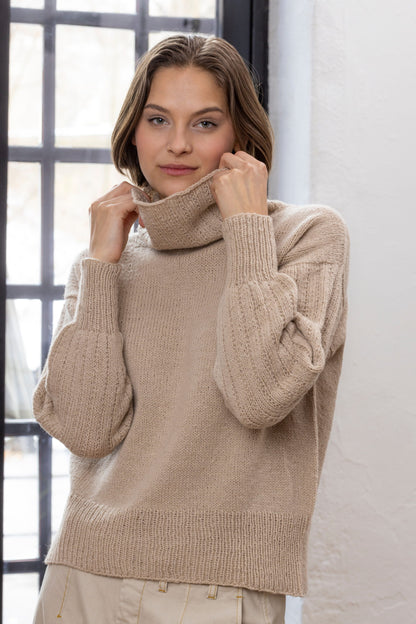 Papaya sweater by Hillesvåg