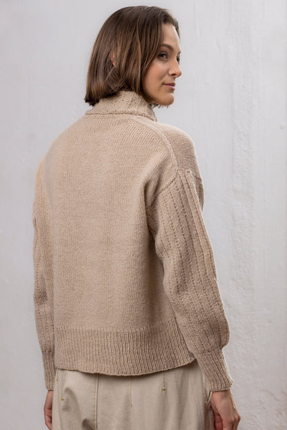 Papaya sweater by Hillesvåg