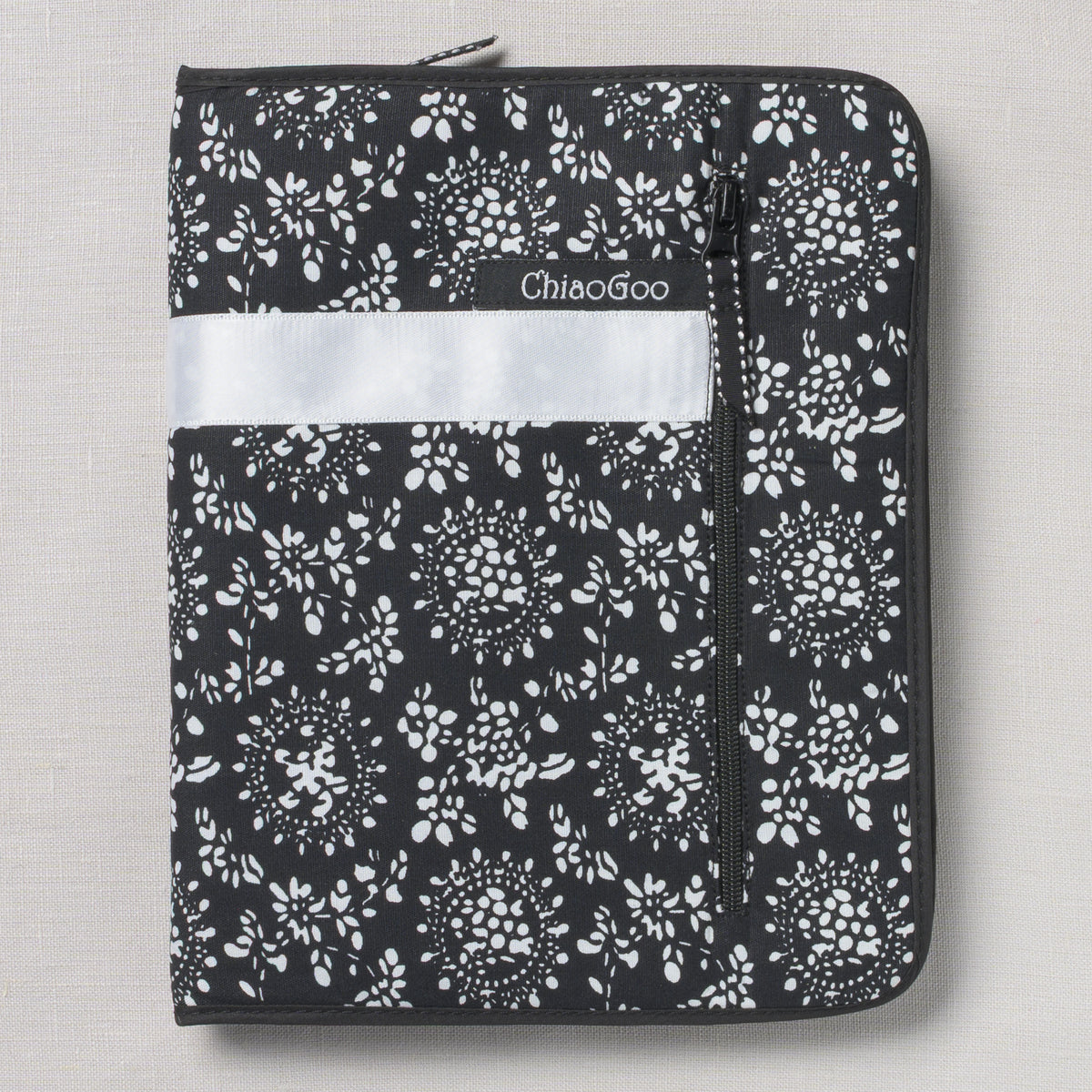 ChiaoGoo Circular Needle Case 9" X 7" (23 cm X 18 cm)