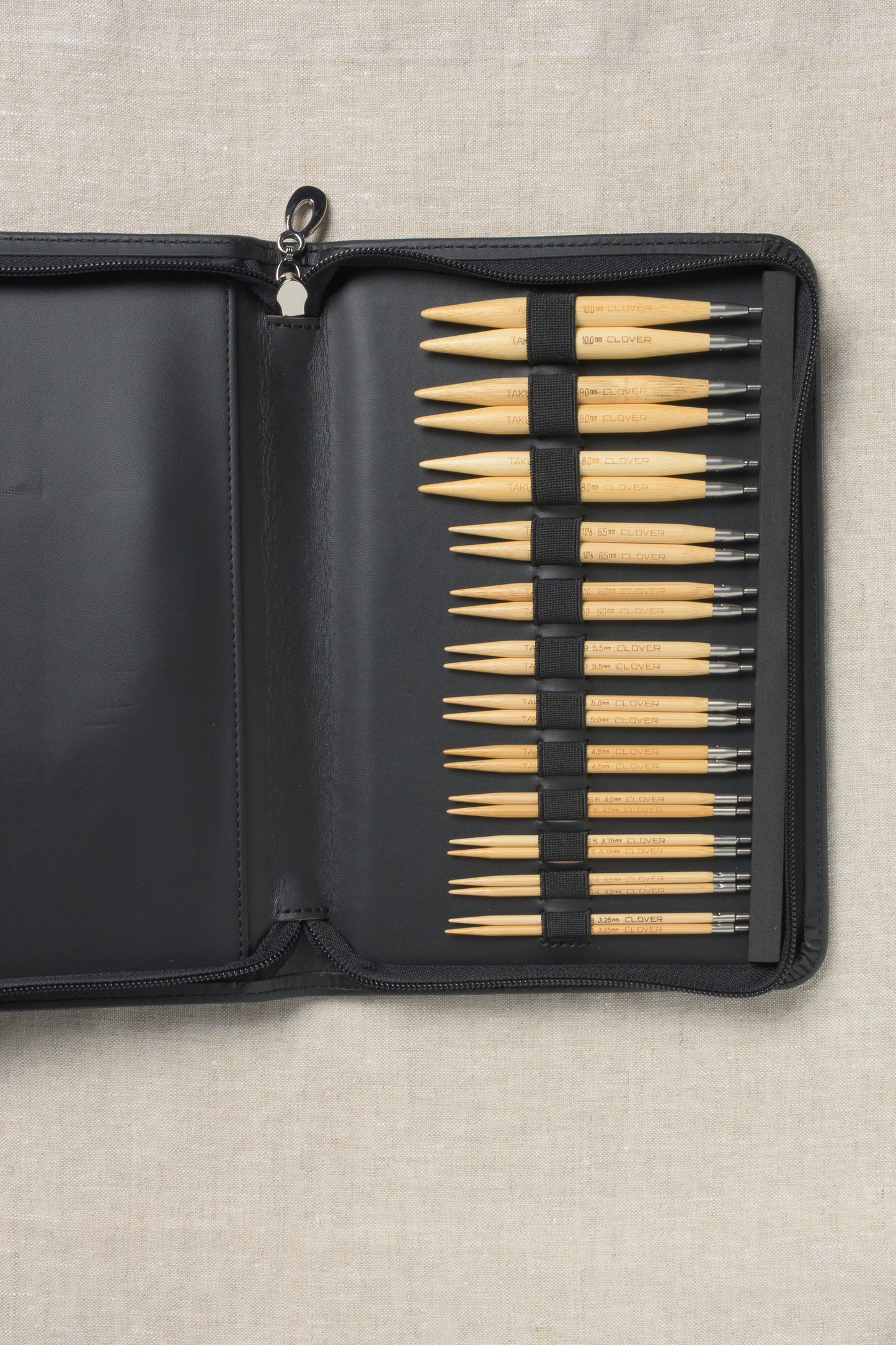 Clover Takumi Bamboo Interchangeable Circular Needle Set 4"