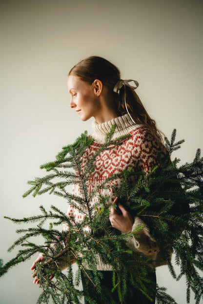 Jul No 6 by Augustins for Hillesvåg