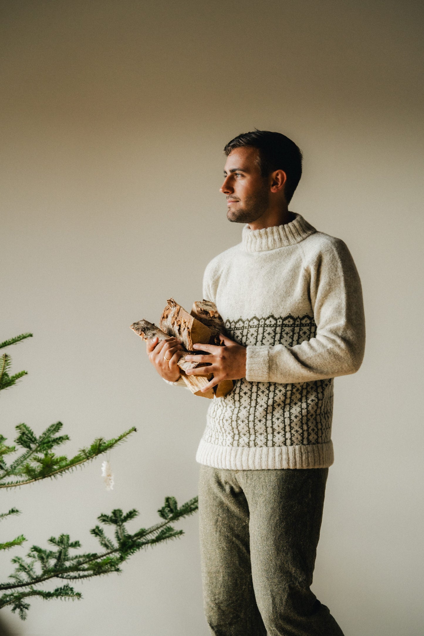 Jul No 7 by Augustins for Hillesvåg