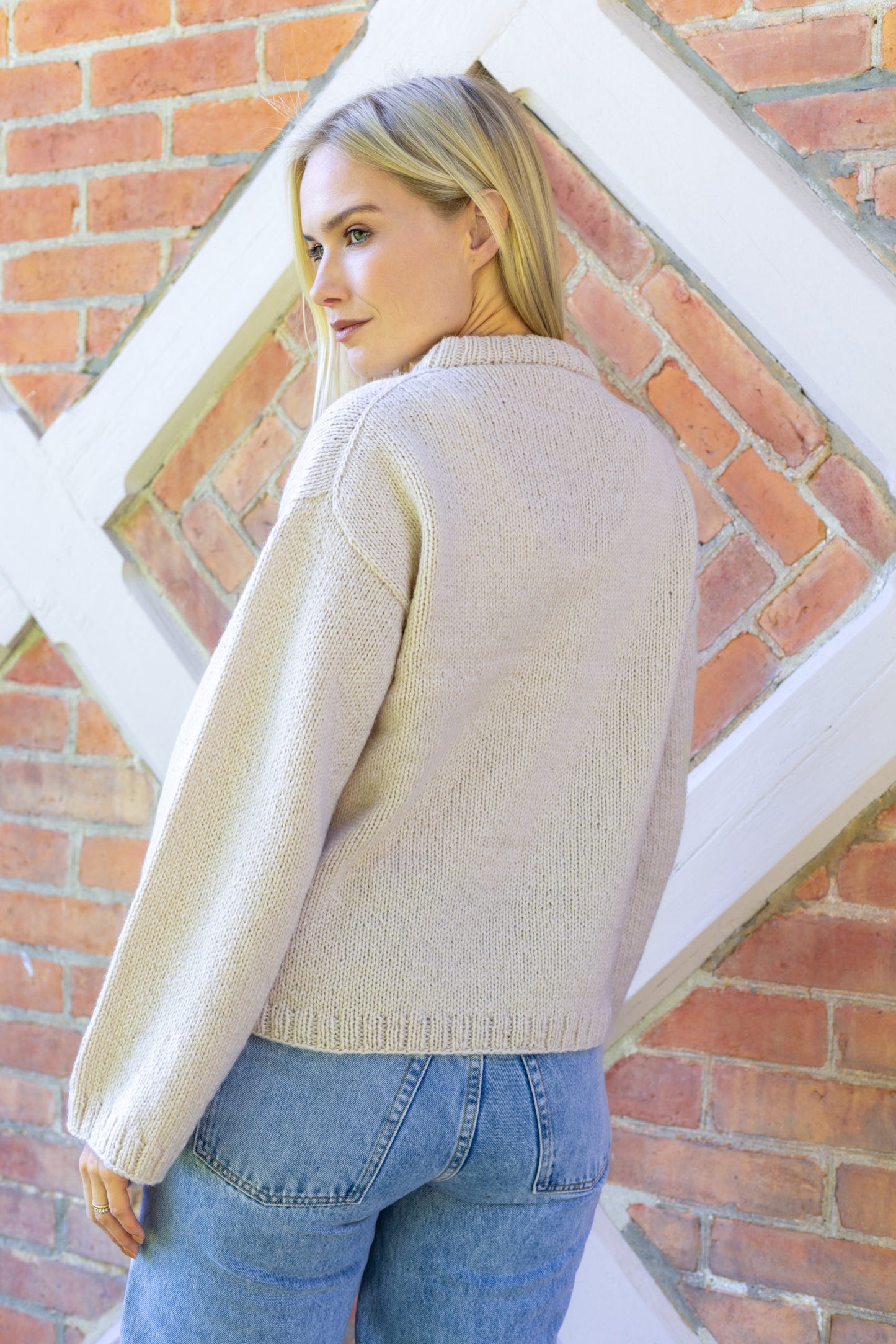 Lotus sweater by Hillesvåg