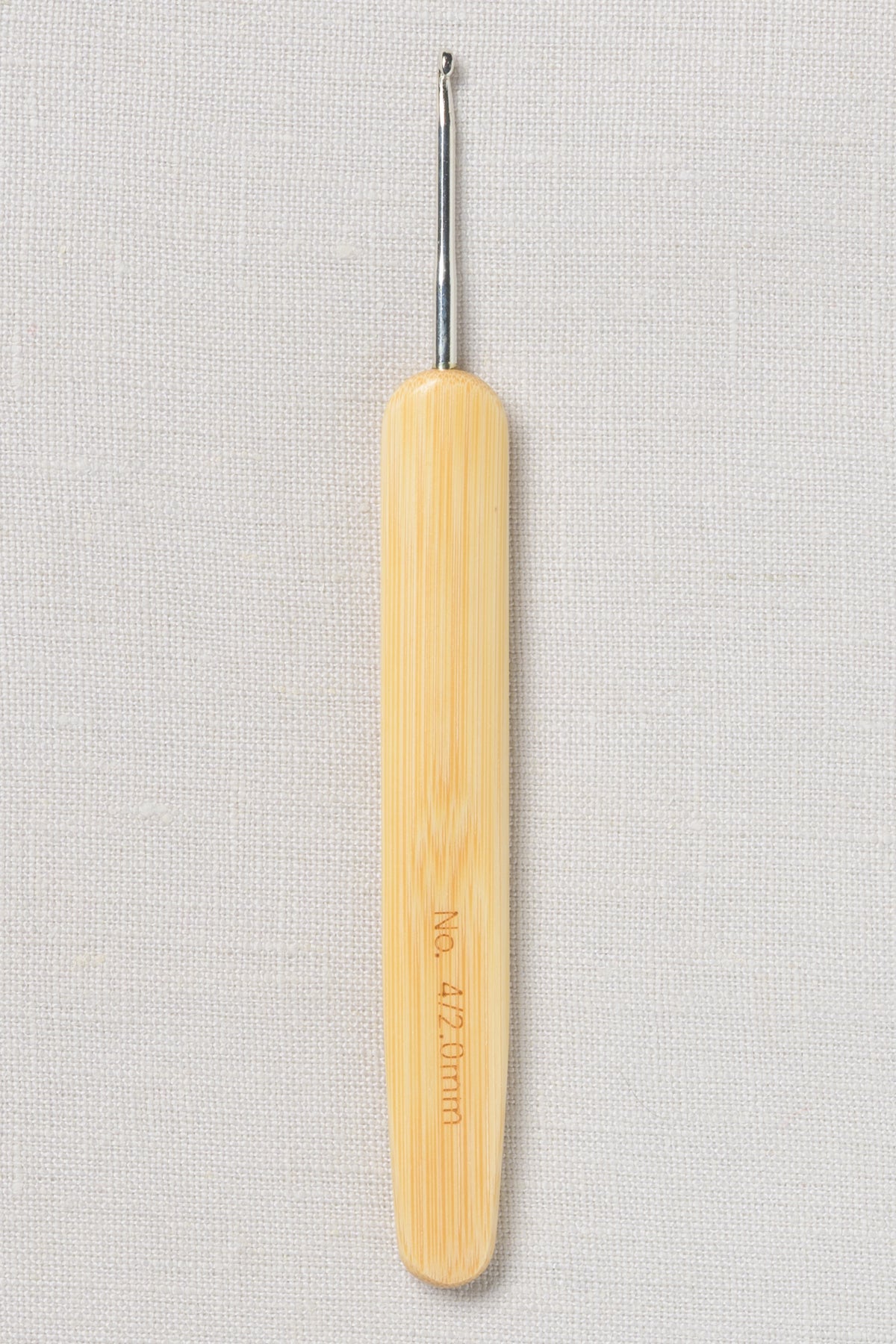 ChiaoGoo Metal Head Crochet Hook 5.5" (14 cm) Natural
