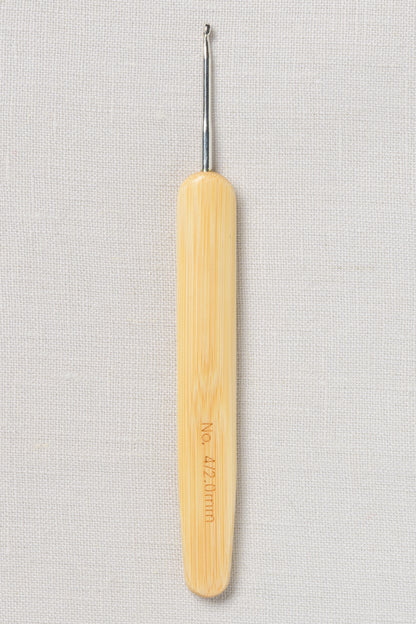 ChiaoGoo Metal Head Crochet Hook 5.5" (14 cm) Natural