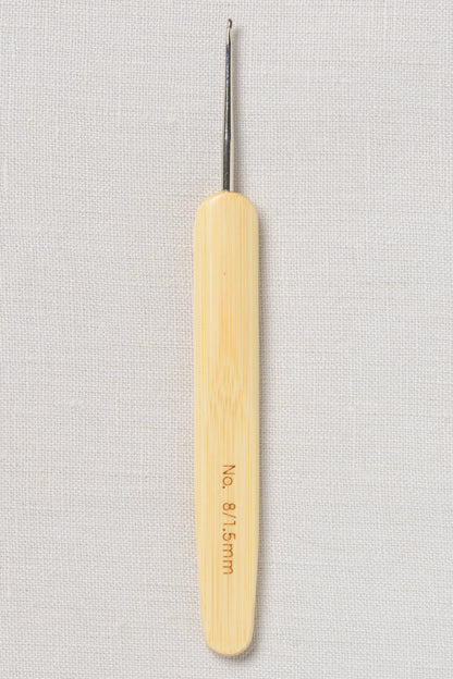 ChiaoGoo Metal Head Crochet Hook 5.5" (14 cm) Natural