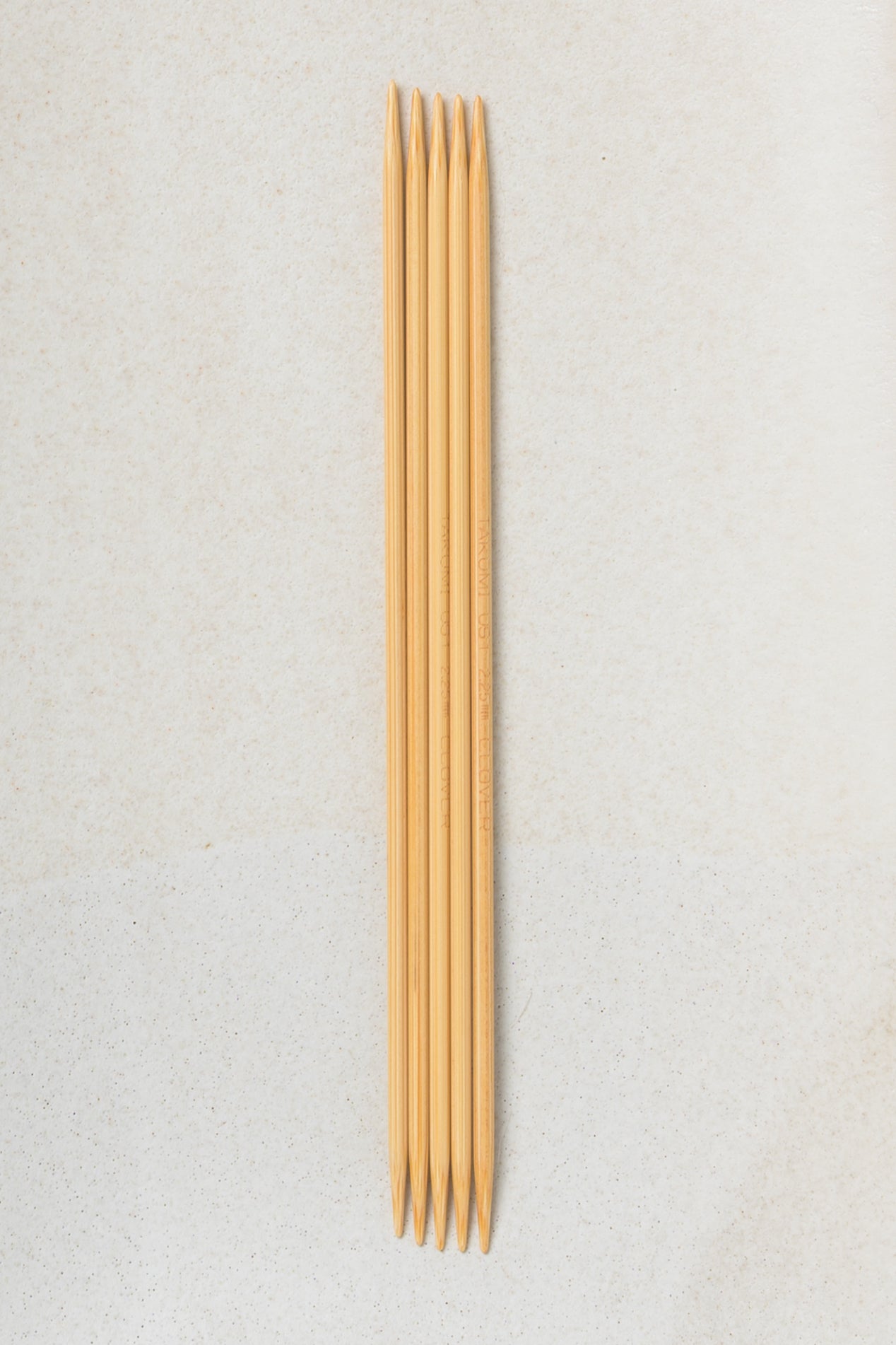 Clover Takumi Bamboo Double Point Needles 5"