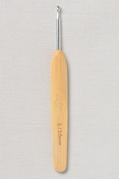 ChiaoGoo Metal Head Crochet Hook 5.5" (14 cm) Natural