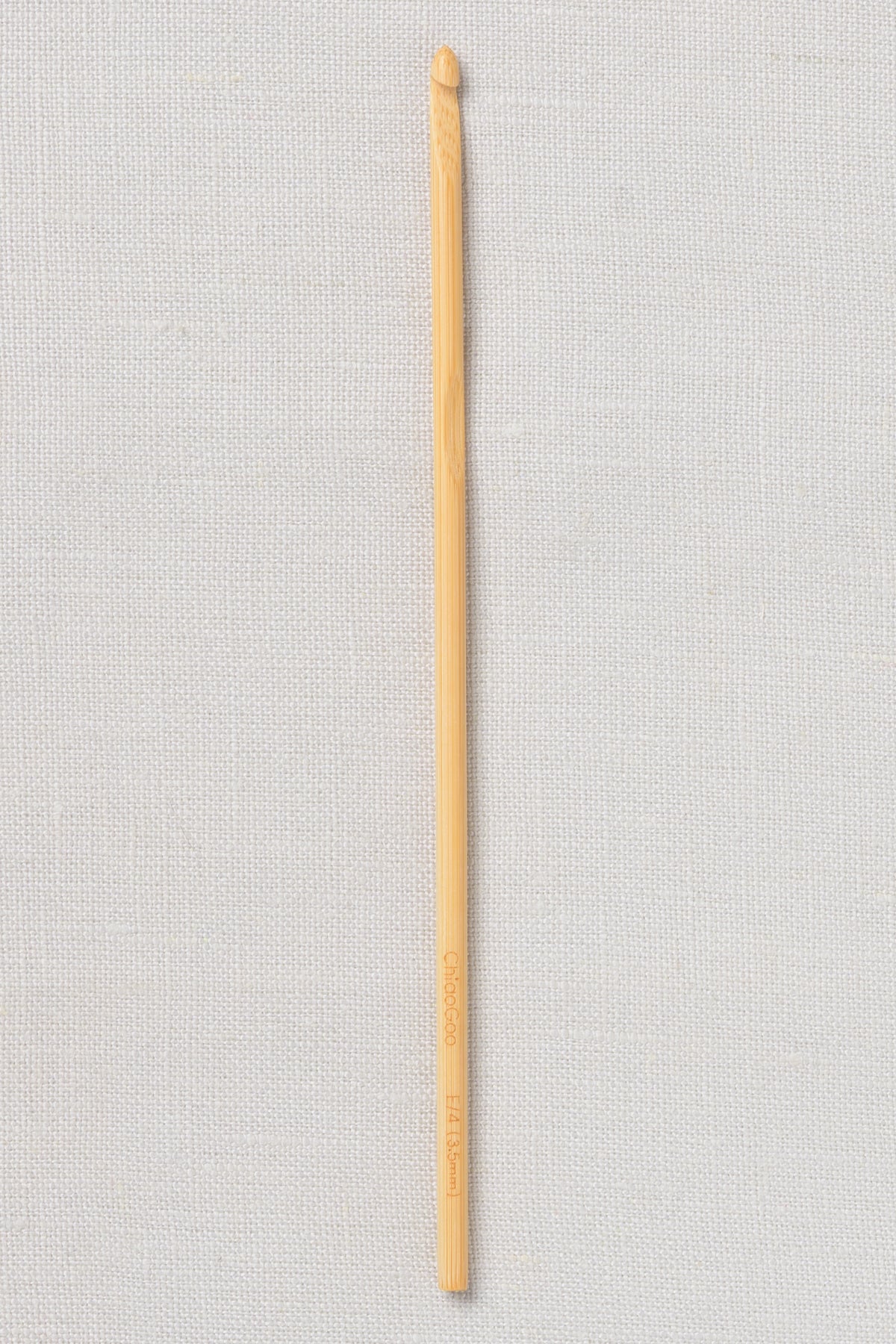 ChiaoGoo Bamboo Crochet Hook 6" (15 cm) Natural