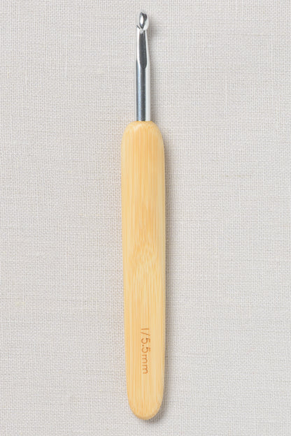 ChiaoGoo Metal Head Crochet Hook 5.5" (14 cm) Natural