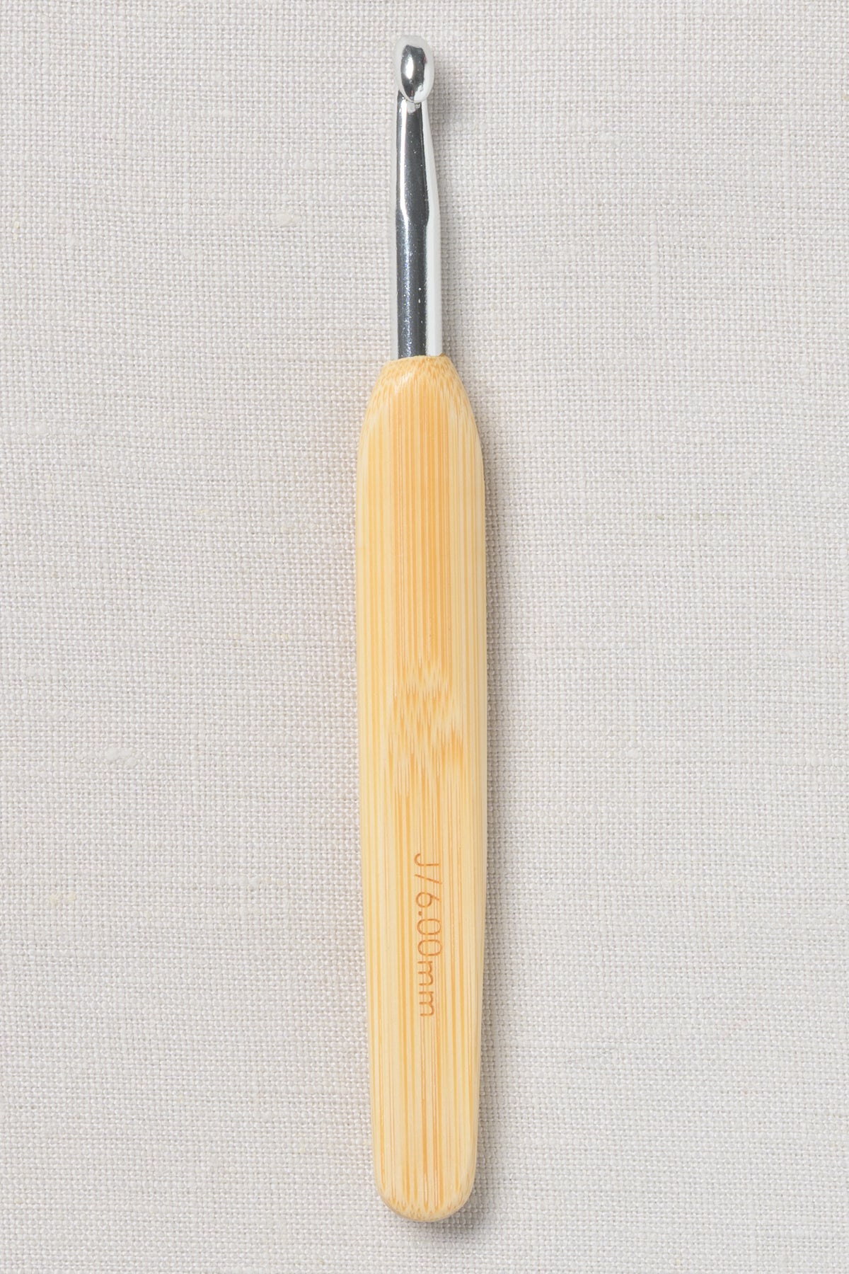 ChiaoGoo Metal Head Crochet Hook 5.5" (14 cm) Natural