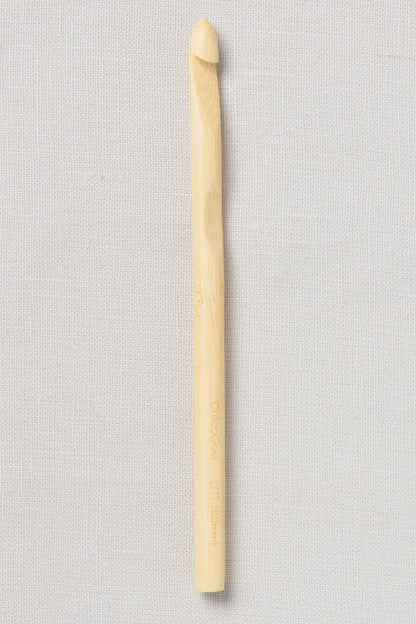 ChiaoGoo Bamboo Crochet Hook 6" (15 cm) Natural
