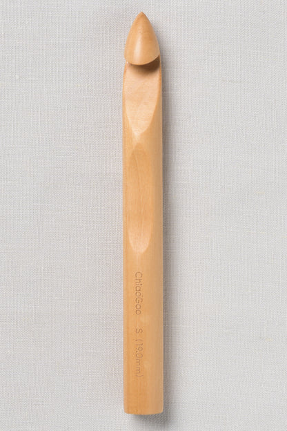 ChiaoGoo Wood Crochet Hook 7.5" (19 cm) Patina