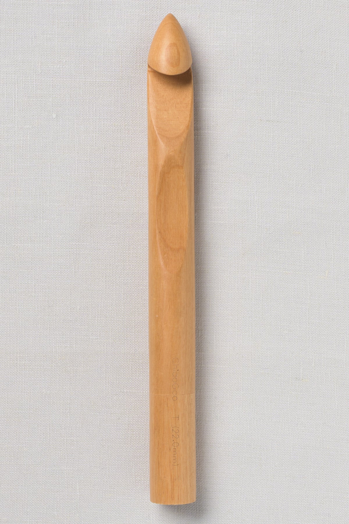 ChiaoGoo Wood Crochet Hook 9" (23 cm) Patina