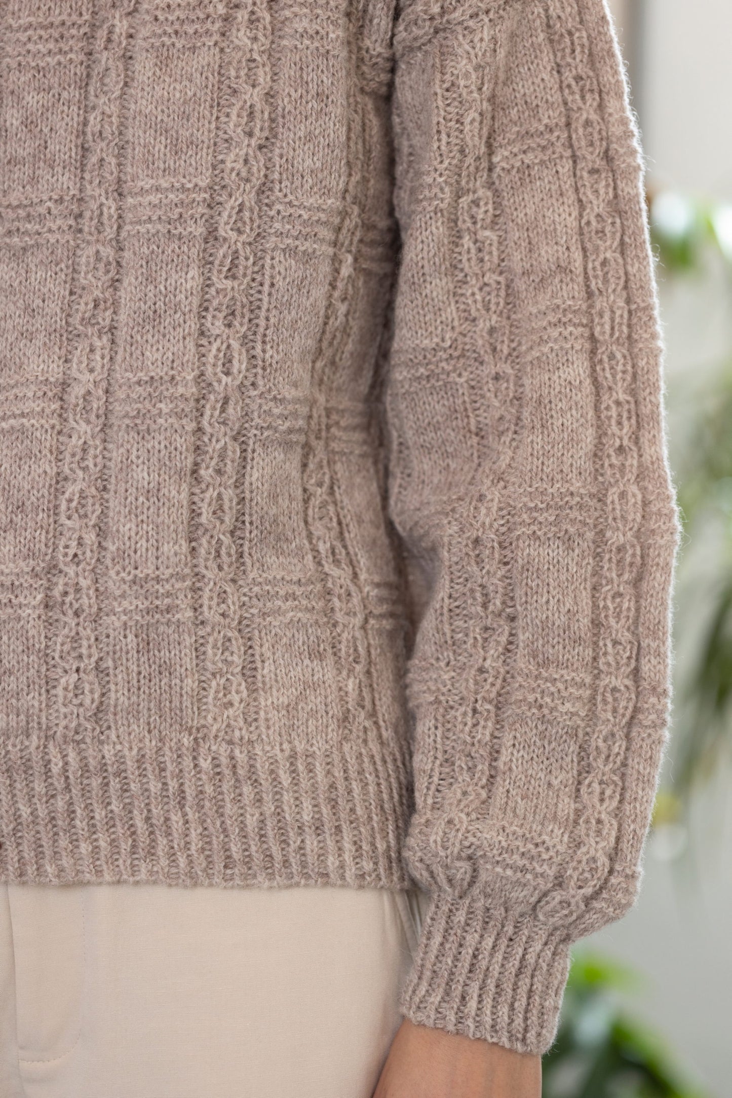 Walnut sweater by Hillesvåg