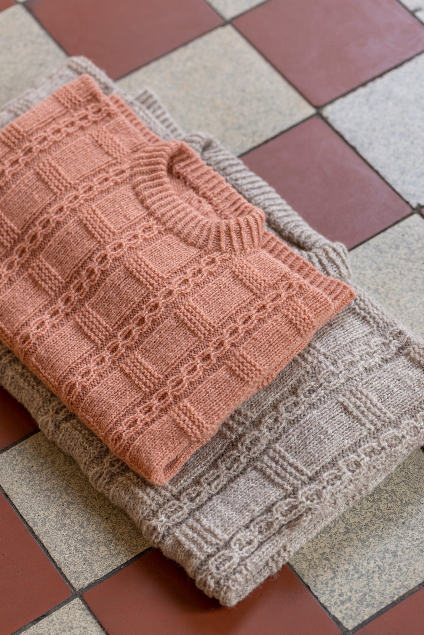 Walnut sweater by Hillesvåg
