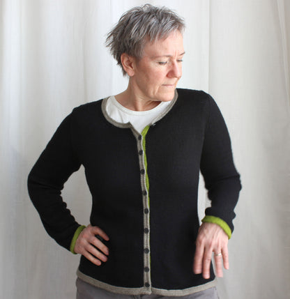 Åsa Tricosa Ziggurats: 16 Elegantly Seamless Knits